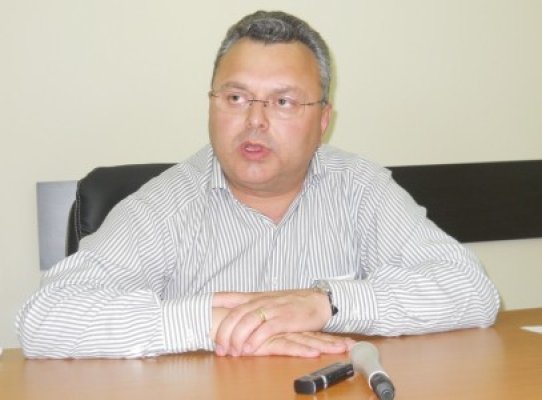 Dragomir: Ponta se joacă de-a bugetul. Cadouri electorale, doar pentru unii!